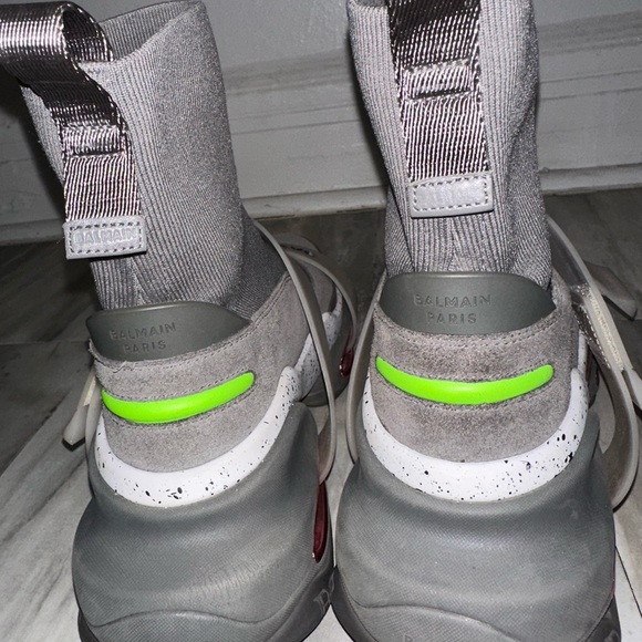 Balmain Gray and Pink High-Top Sneakers - Picture 9 of 10
